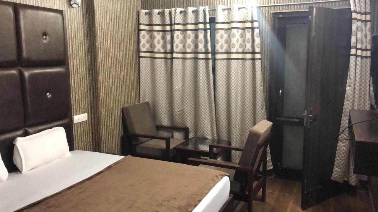 Hotel Temple View Inn Anandpur Sāhib Exterior foto